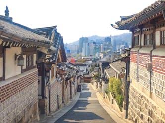 Игра по исследованию города зомби в Сеуле и частный тур